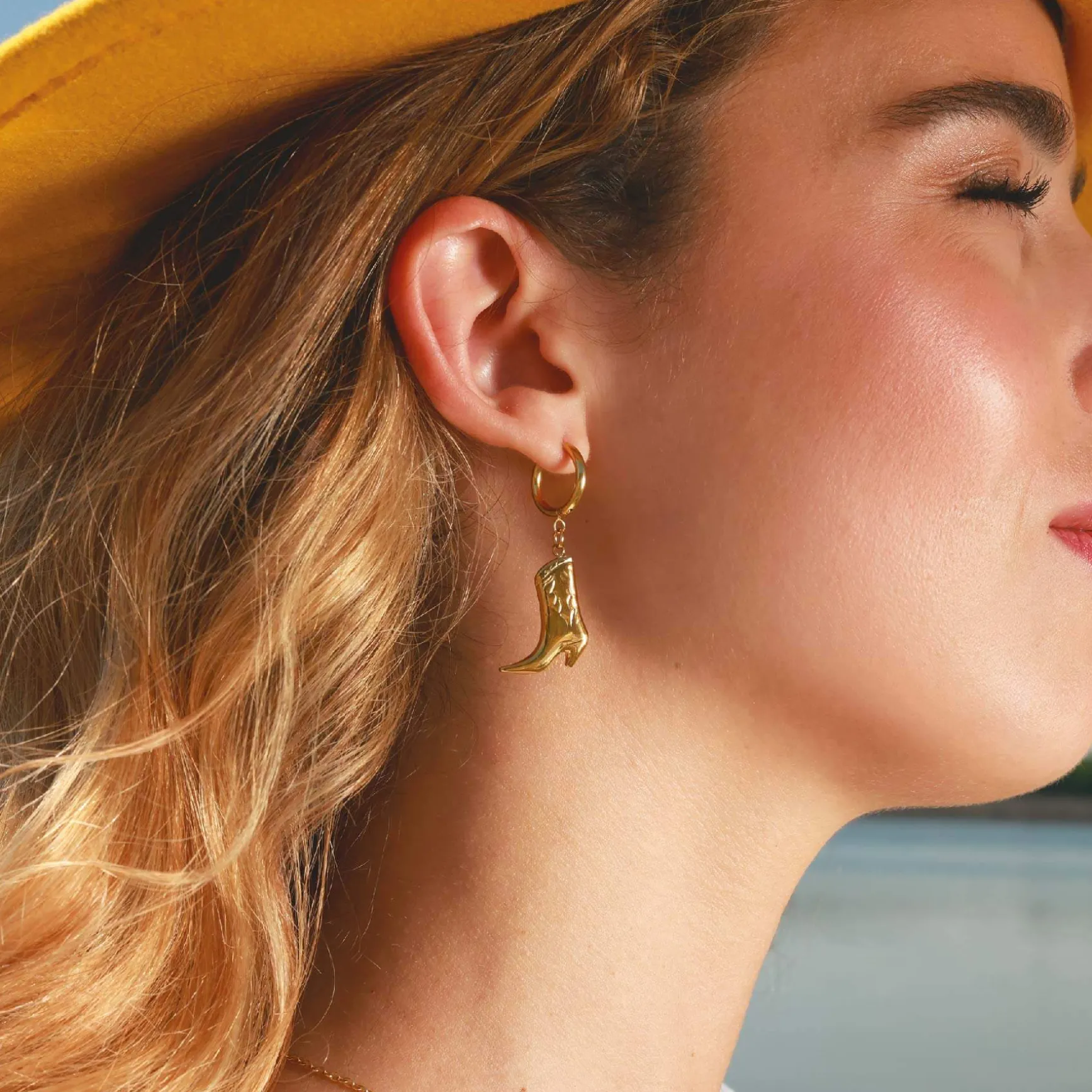 Boucles Western acier doré or