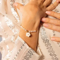 Bracelet Fleur nacre acier doré or