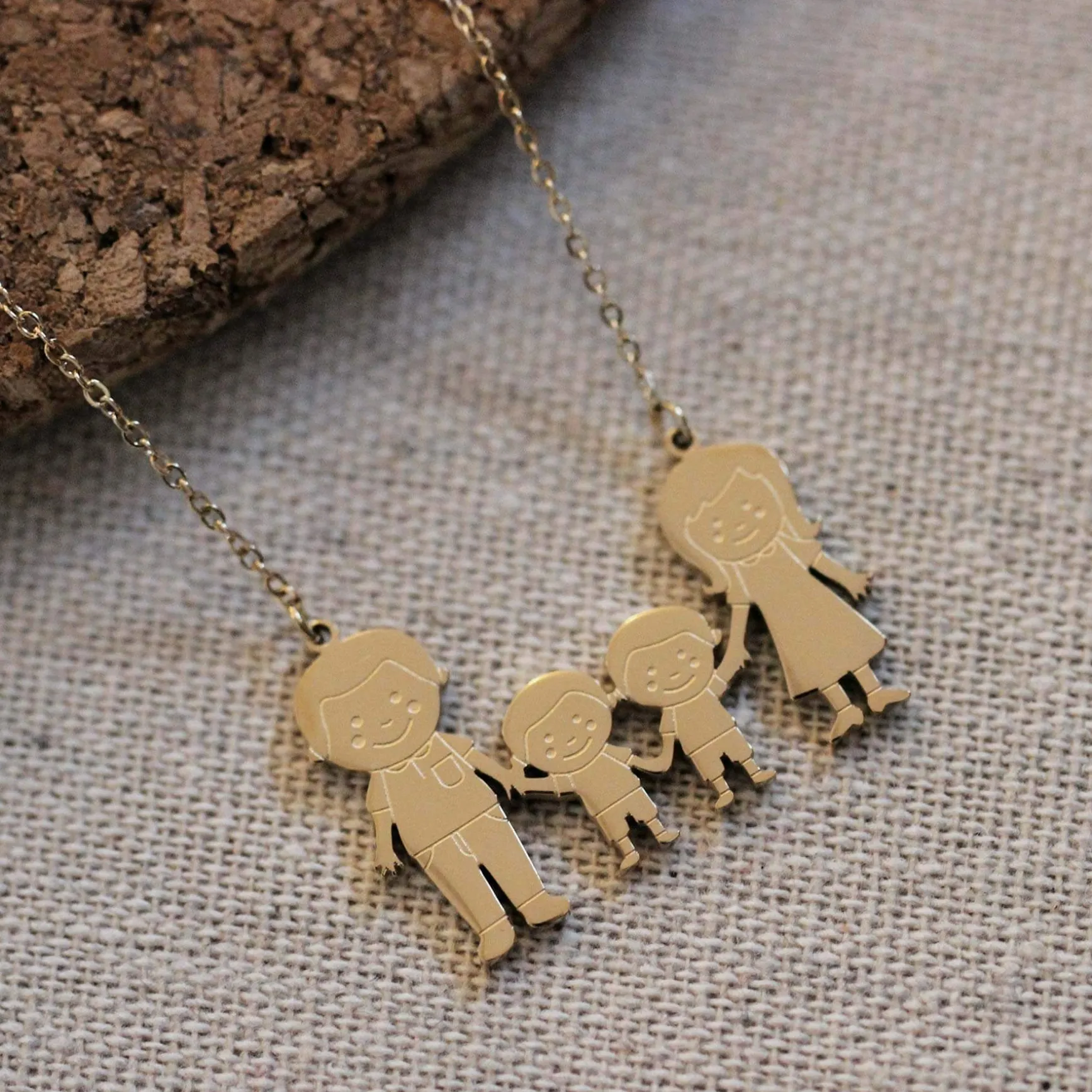 Collier Famili 4 doré or