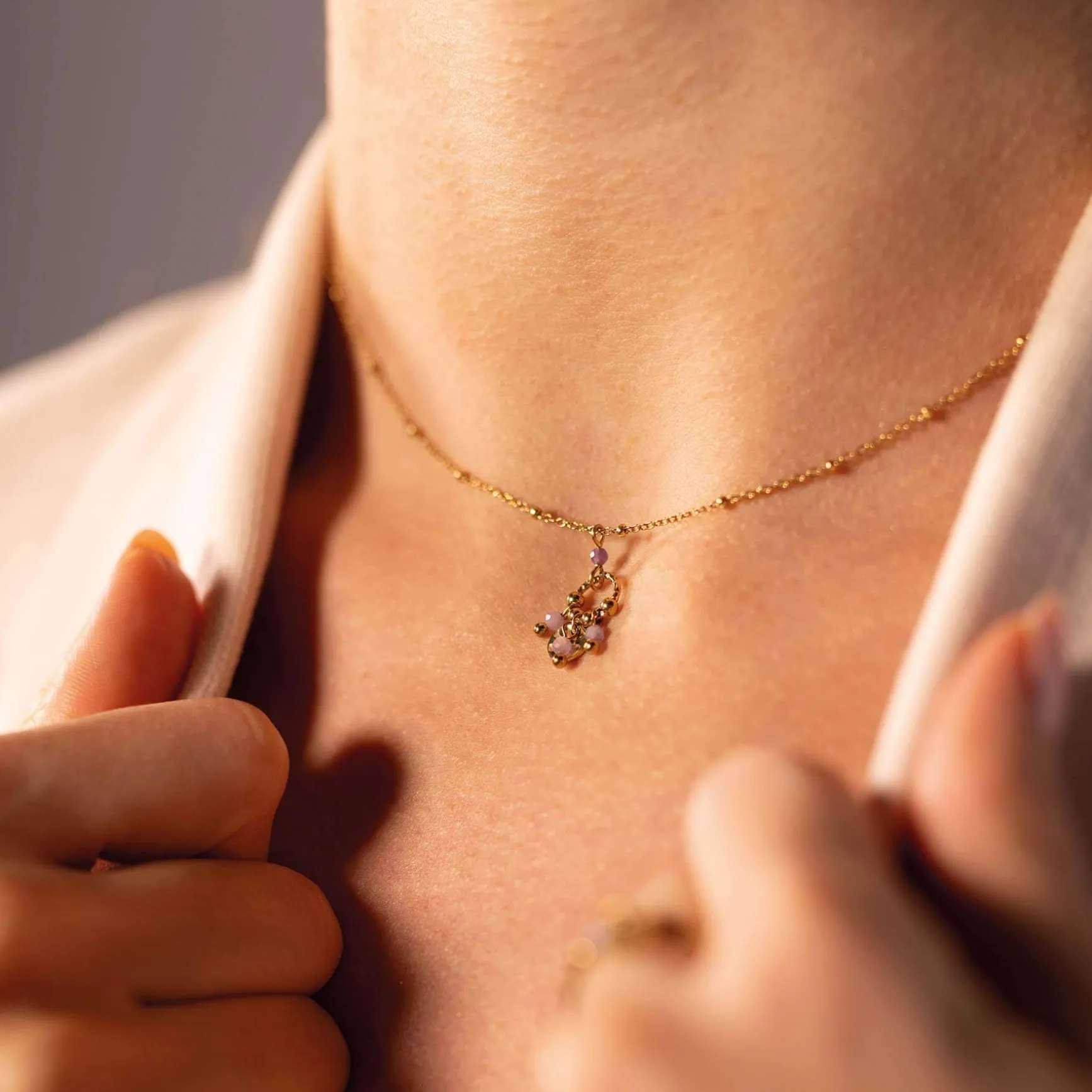 Collier Olia acier doré or et pierres